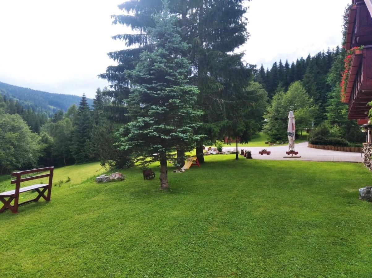Apartments Esplanade Špindlerŭv Mlýn Luaran gambar